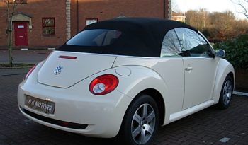 VOLKSWAGEN BEETLE 1.6 SOLAR CONVERTIBLE CREAM full
