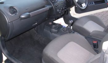 VOLKSWAGEN BEETLE 1.6 SOLAR CONVERTIBLE CREAM full