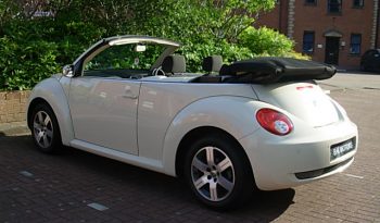 VOLKSWAGEN BEETLE 1.6 LUNA CONVERTIBLE CREAM MANUAL full
