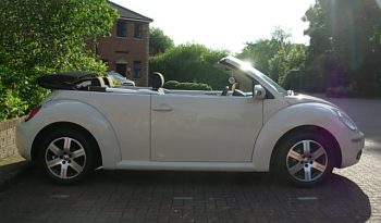 VOLKSWAGEN BEETLE 1.6 LUNA CONVERTIBLE CREAM MANUAL full